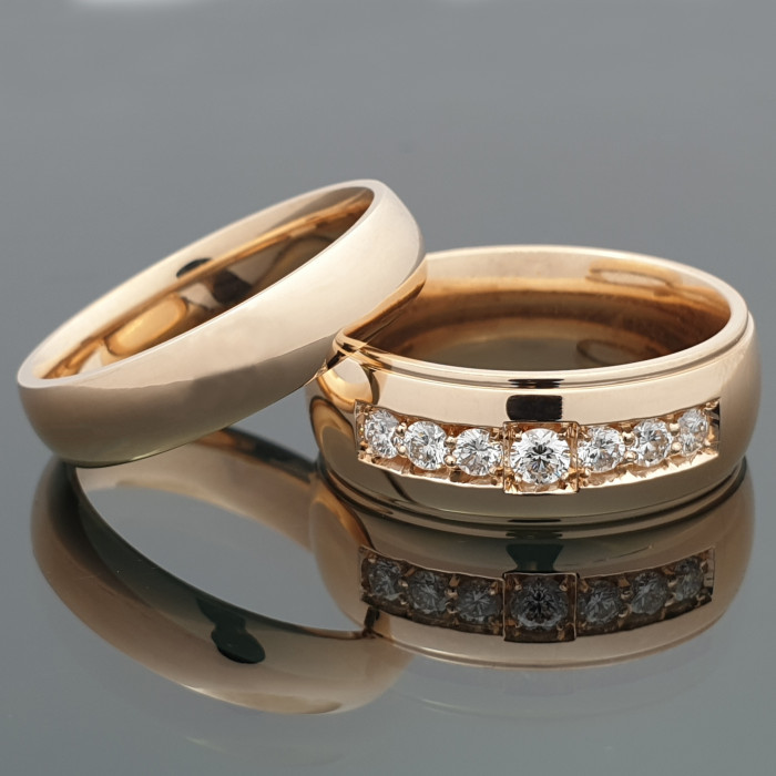 Auksiniai vestuviniai žiedai su deimantais (vz178)